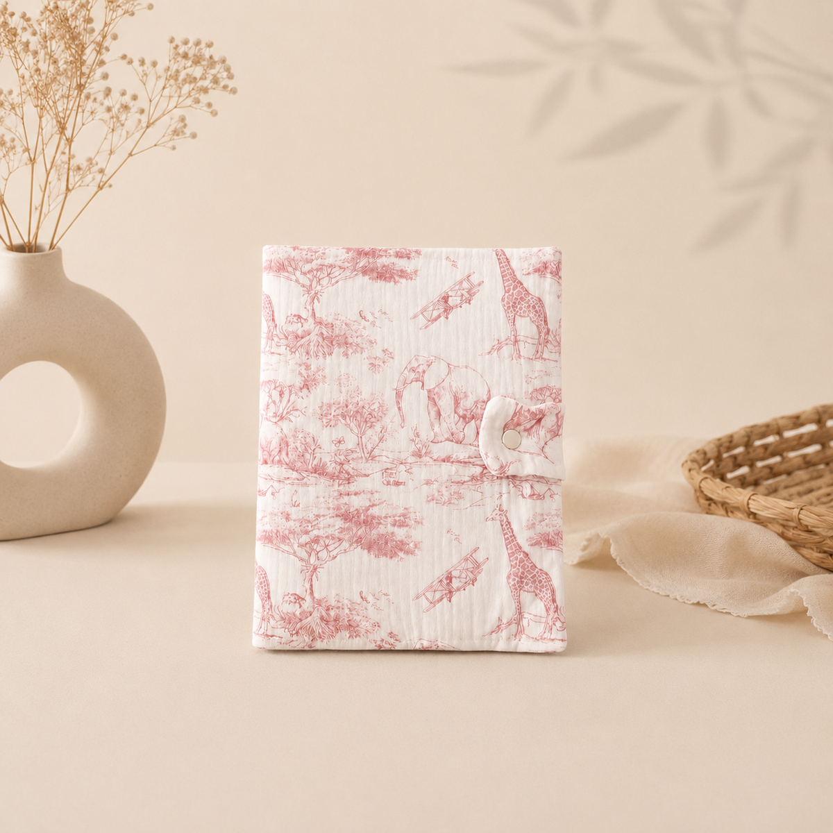 Protège carnet de santé bébé savane rose