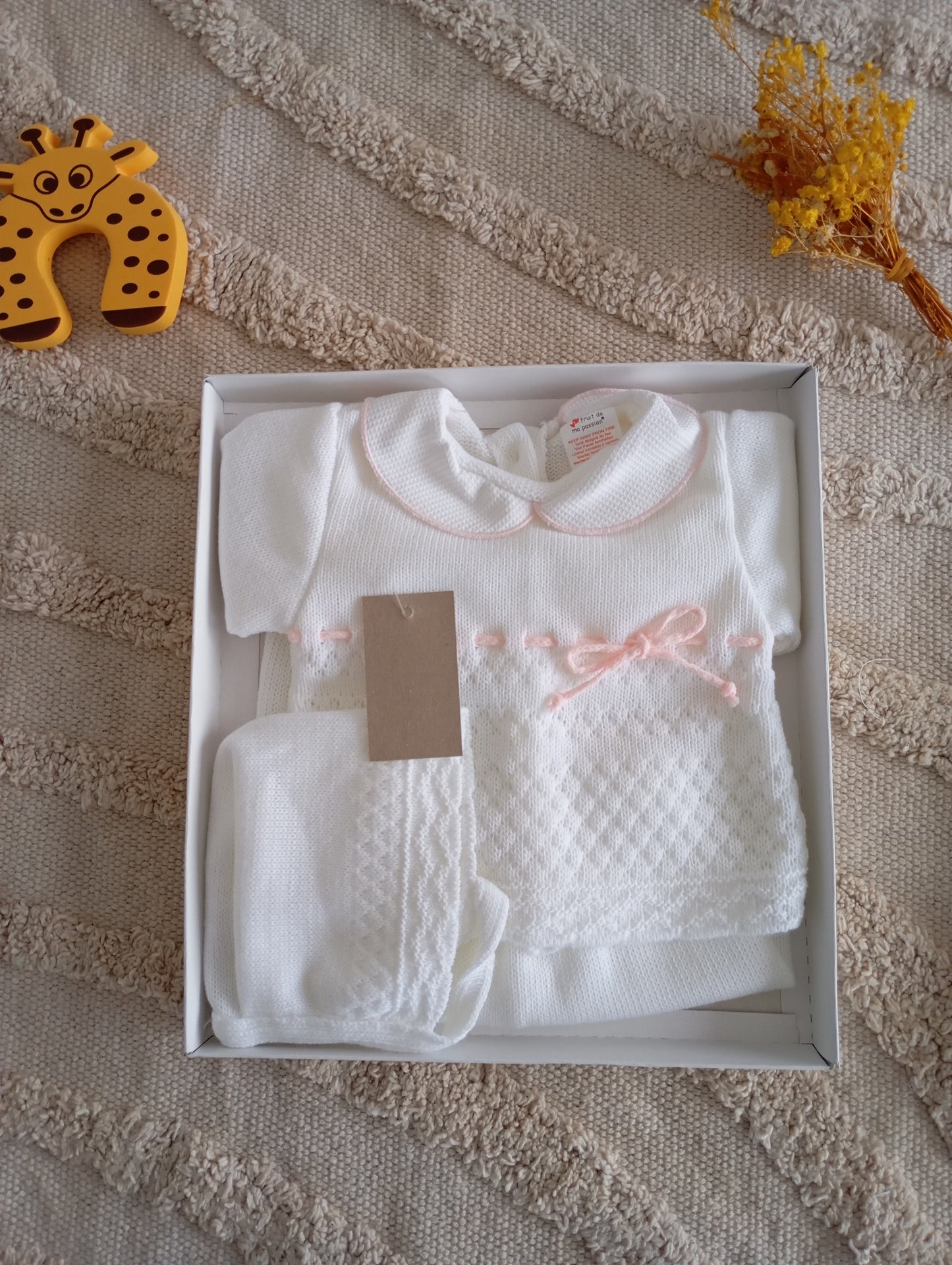 Ensemble bébé blanc nœud rose