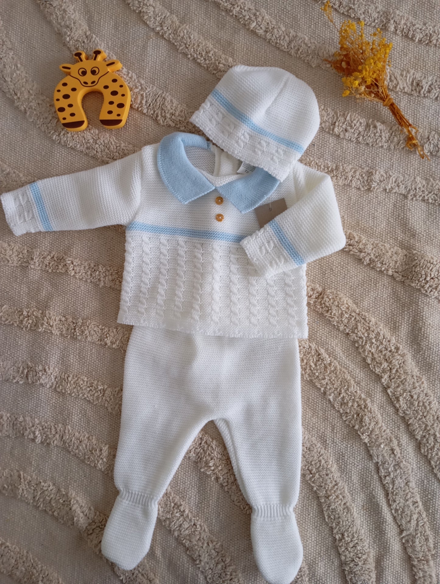 Ensemble blanc liseré bleu