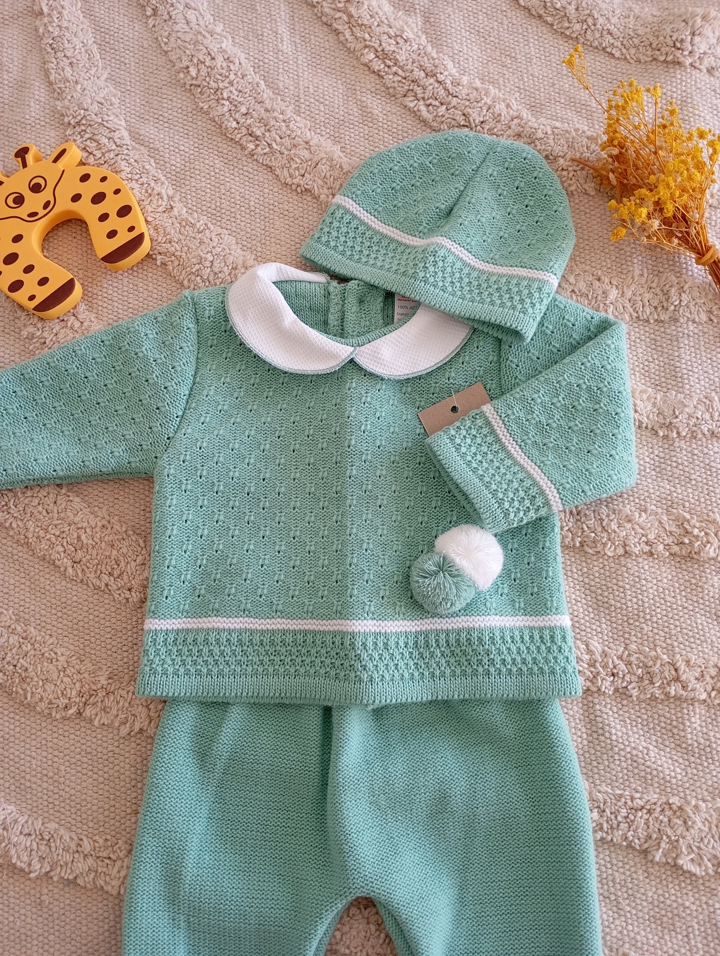 Ensemble bébé vert à pompons